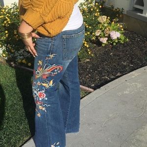 VINTAGE - LUCKY Brand Bell Bottom Jeans